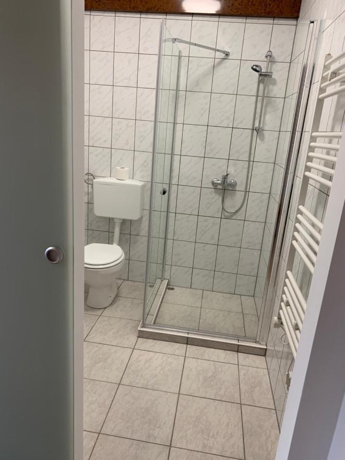 White House Klagenfurt Bed & Breakfast Klagenfurt am Woerthersee Exterior photo