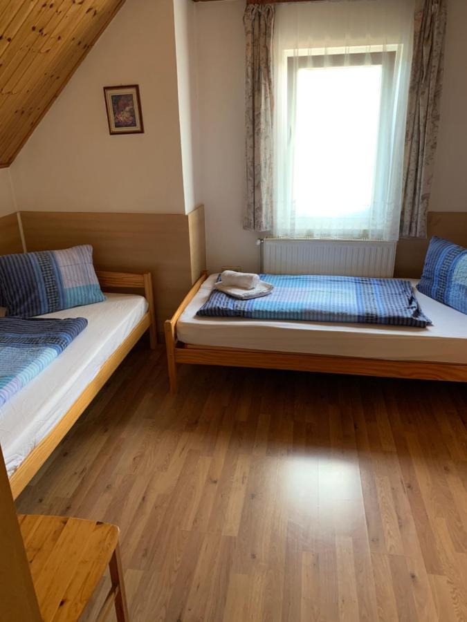 White House Klagenfurt Bed & Breakfast Klagenfurt am Woerthersee Exterior photo